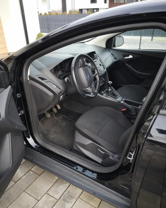 Ford Focus cena 36900 przebieg: 83470, rok produkcji 2017 z Kraków małe 56